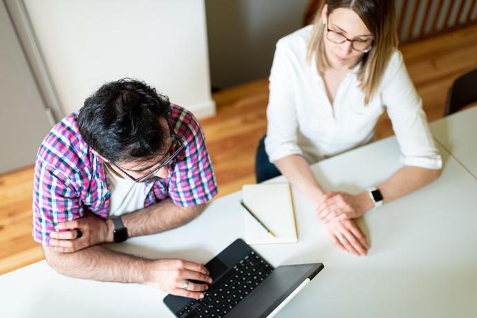 bloopark Team bei einer Odoo Projektbesprechung